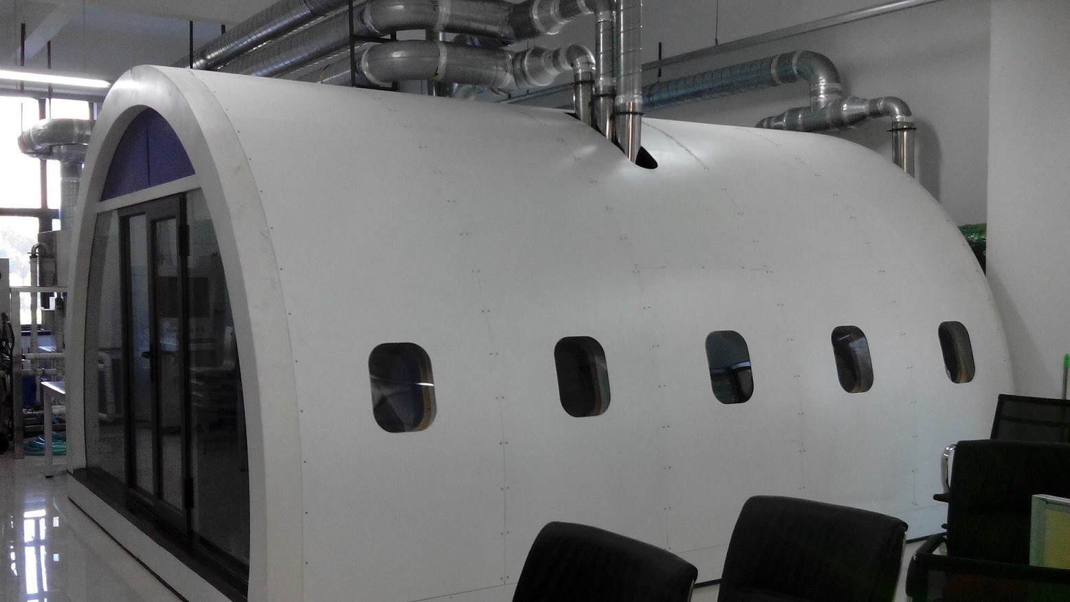 CIVIL AVIATION CABIN ENVIRONMENT SIMULATION LABORATORY